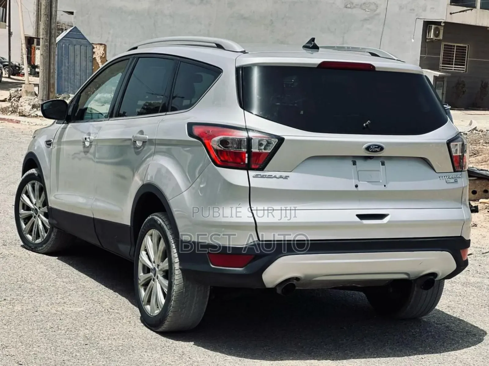 Ford Escape 2018 Gris