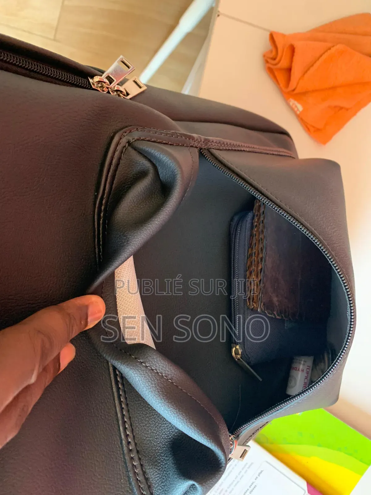 Sac À Dos Simili Cuir 100% Made in Senegal Sur Commande