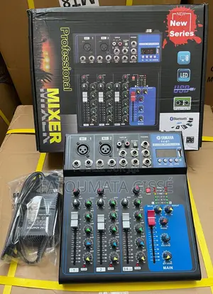 Photo - Table De Mixages De 2 a 16 Pistes De Marque Yamaha