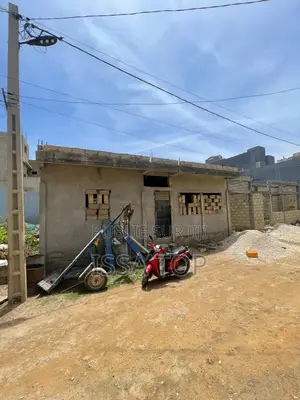 2chbre Maison dans Rufisque à Vendre