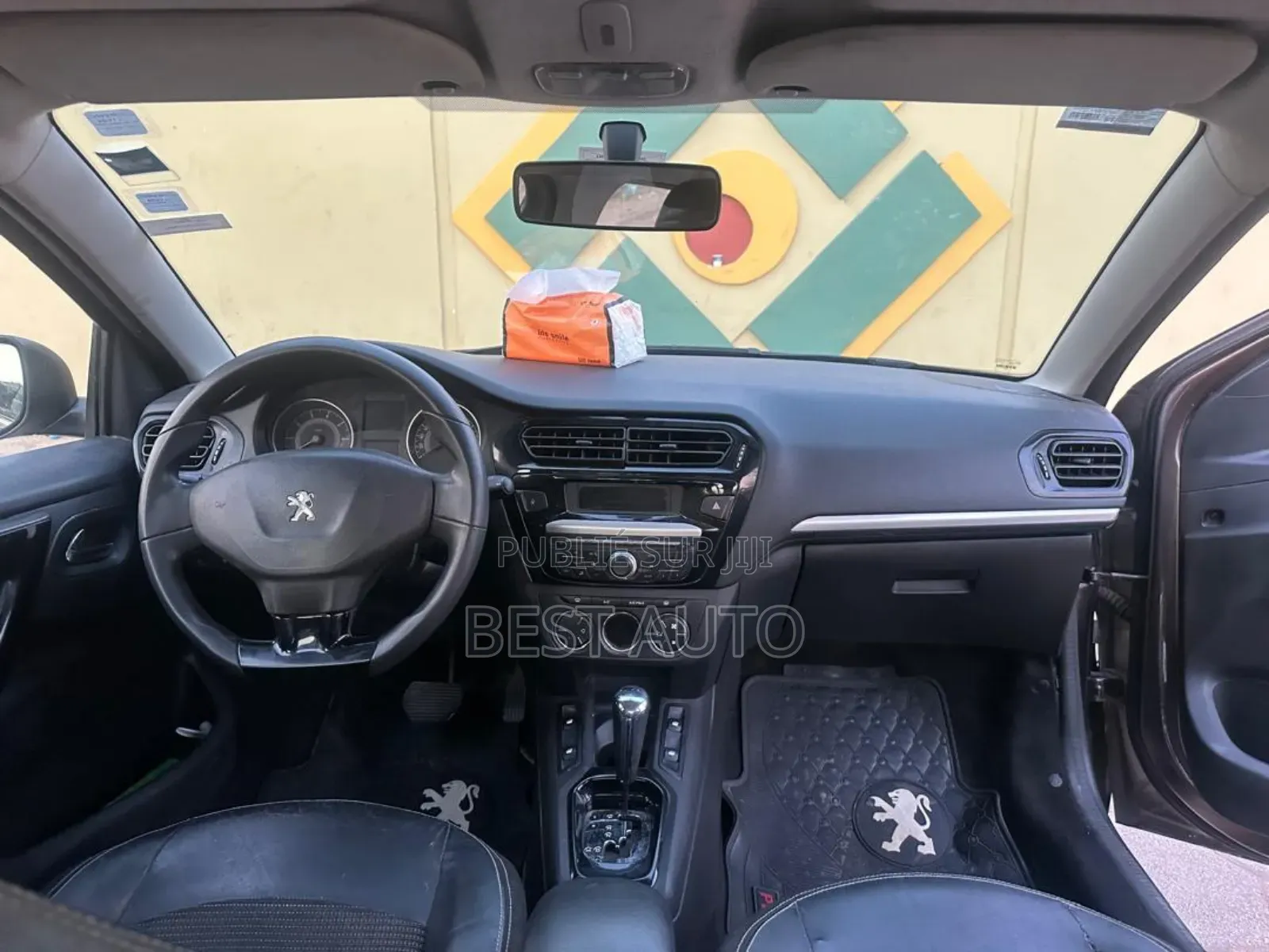 PEUGEOT 301 2016 Gris