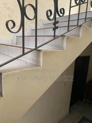 11chbre Maison dans Maison A Vendre, Mermoz Sacré-Cœur à Vendre