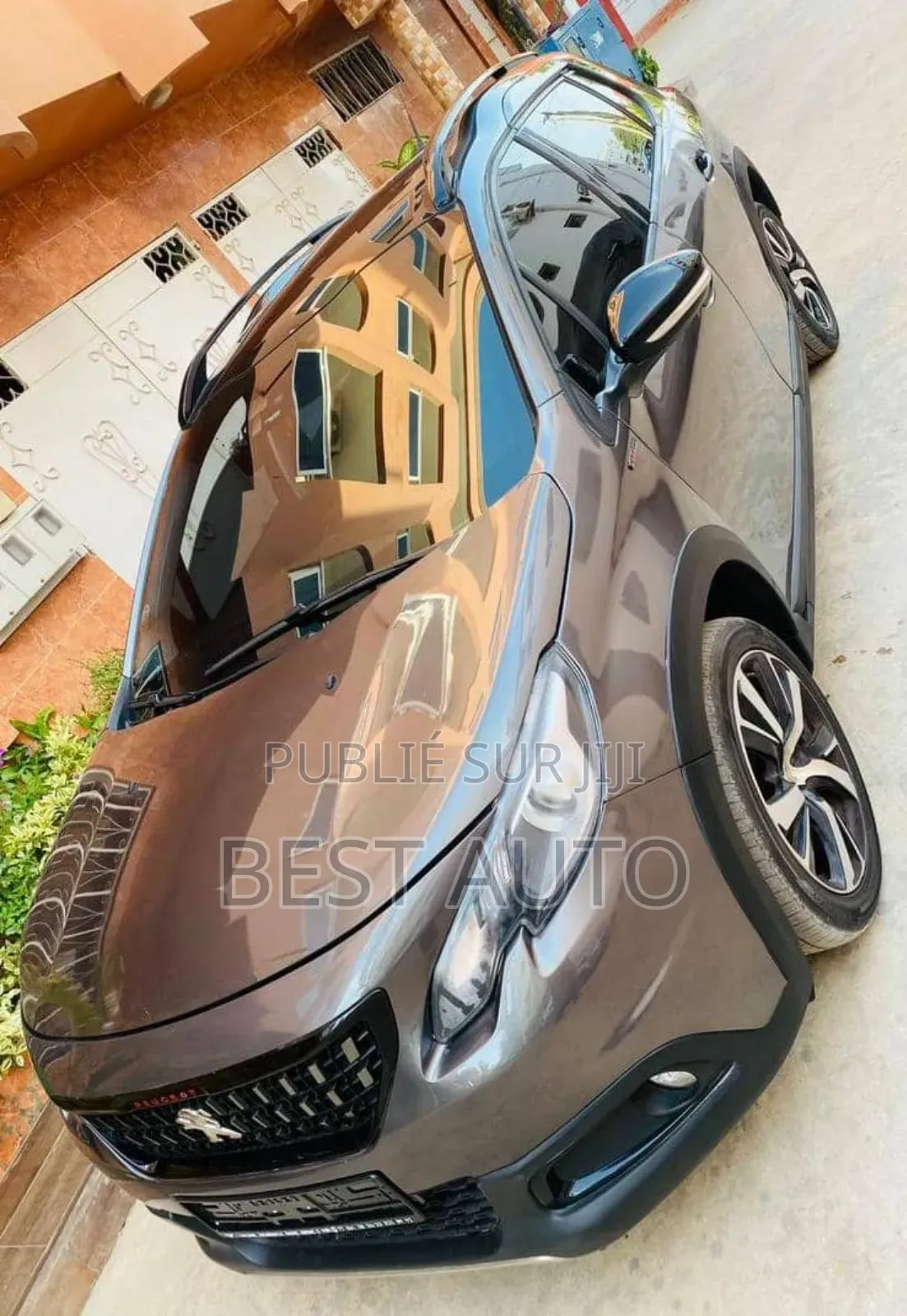 PEUGEOT 2008 2018 Gris