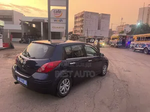 Nissan Versa 2011 Noir