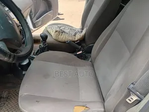 Ford Focus 2010 Blanc