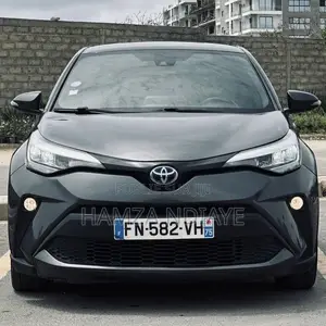 Photo - Toyota C-HR 2019 Gris
