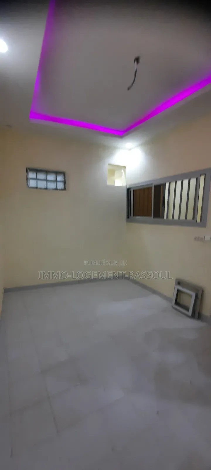 2chbre Appartement dans , Yoff à Louer