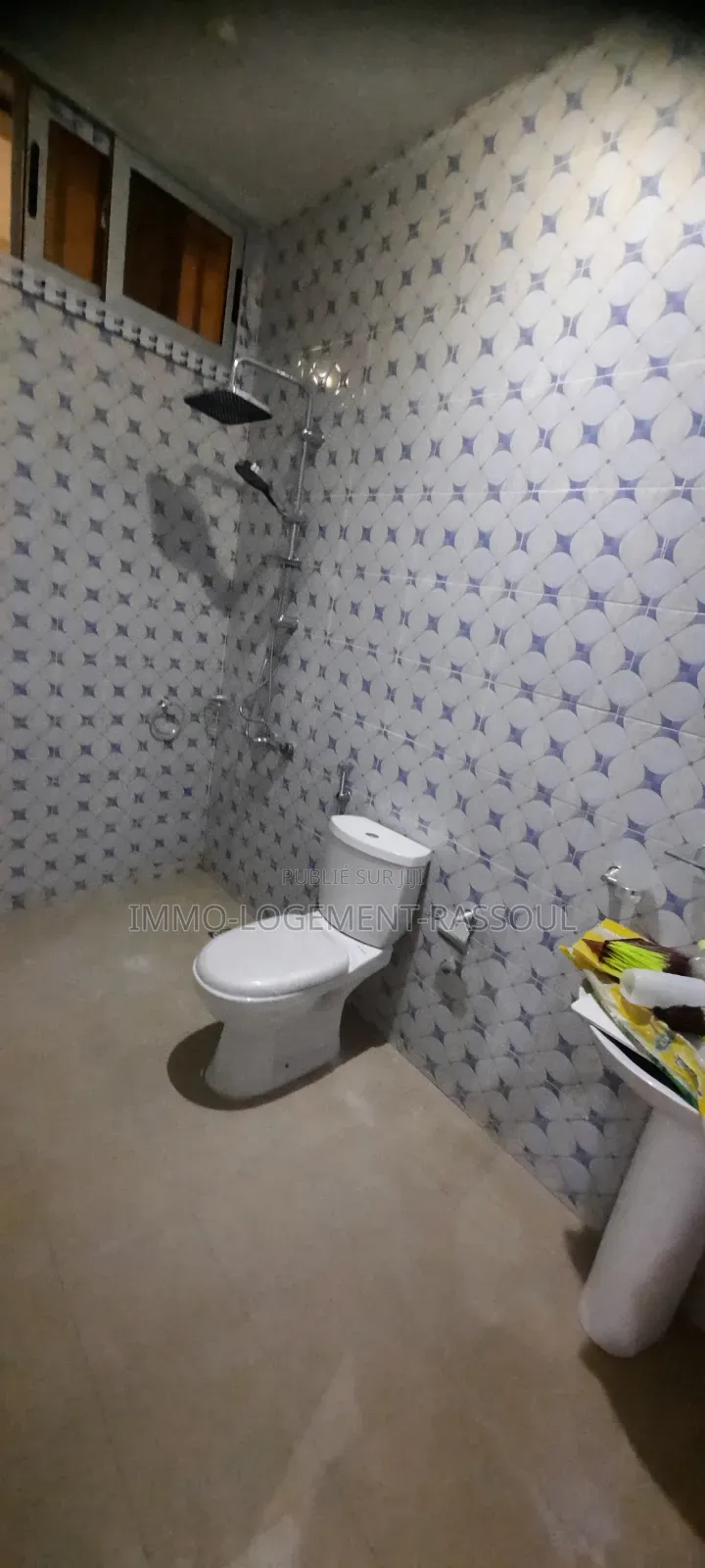 2chbre Appartement dans , Yoff à Louer