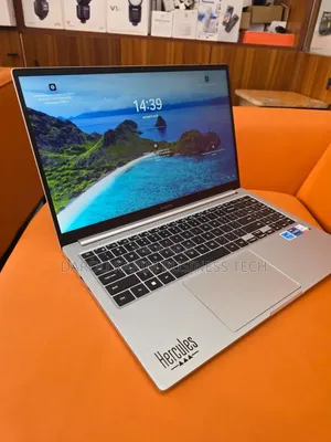 New Ordinateur Portable Samsung Autre 16GB Intel Core I7 SSD 512GB