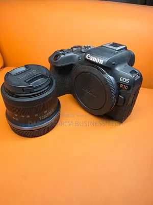 Canon Eos R10 Appareil Photo Hybride Format Aps-C 24 Mpixels