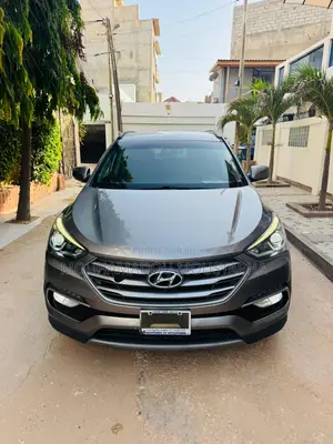 Photo - Hyundai Santa Fe SE AWD 2018 Gris
