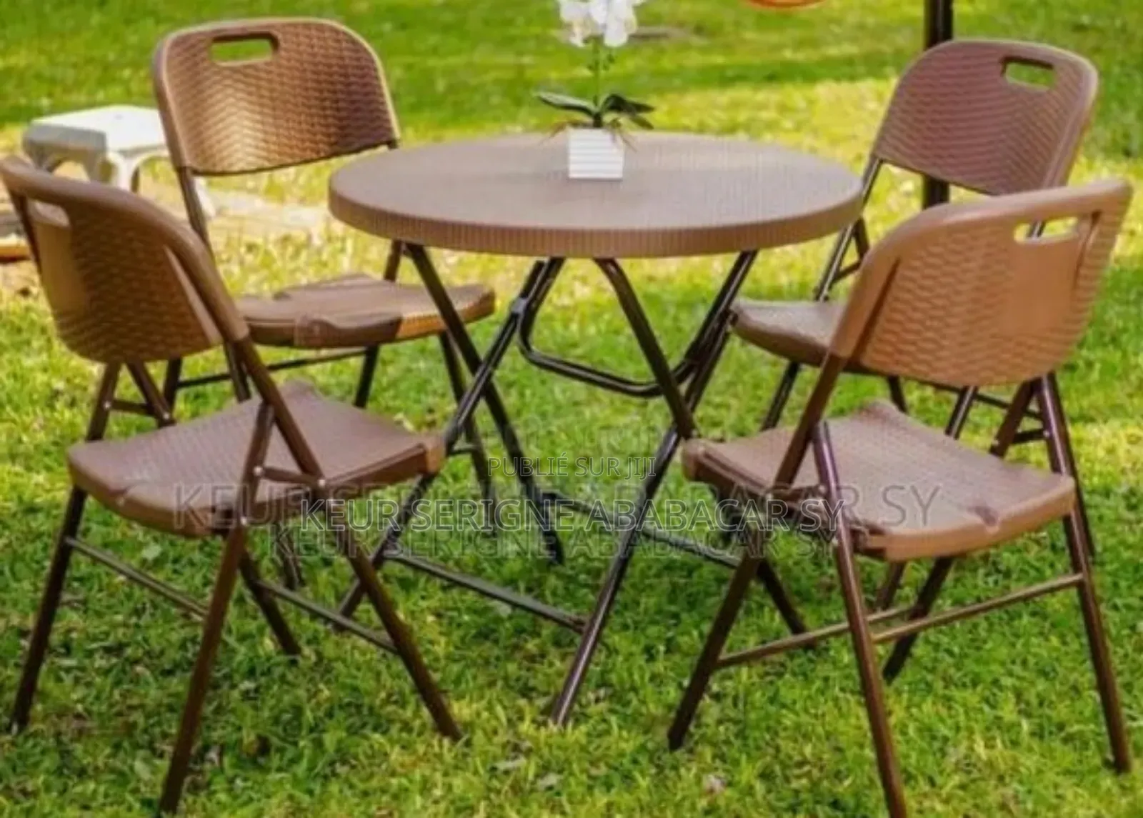 Table Pliante Rond Avec 4 Chaises