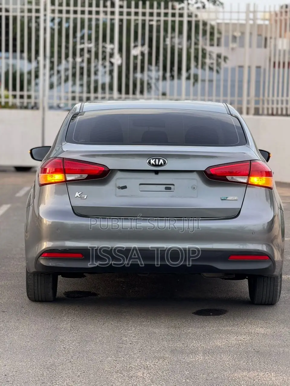 Kia K3000 2017 Gris