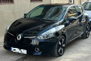 Photo - Renault Clio 2016 Noir