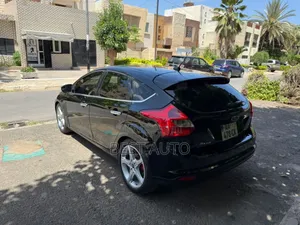 Ford Focus 2013 Noir
