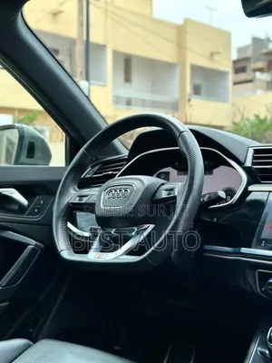 Audi Q3 2019 Gris