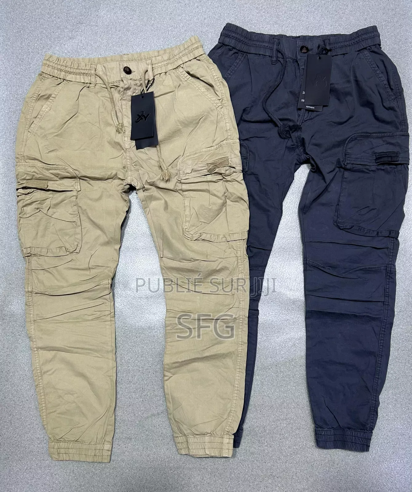 Pantalons Cargos