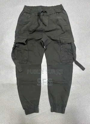Pantalons Cargos