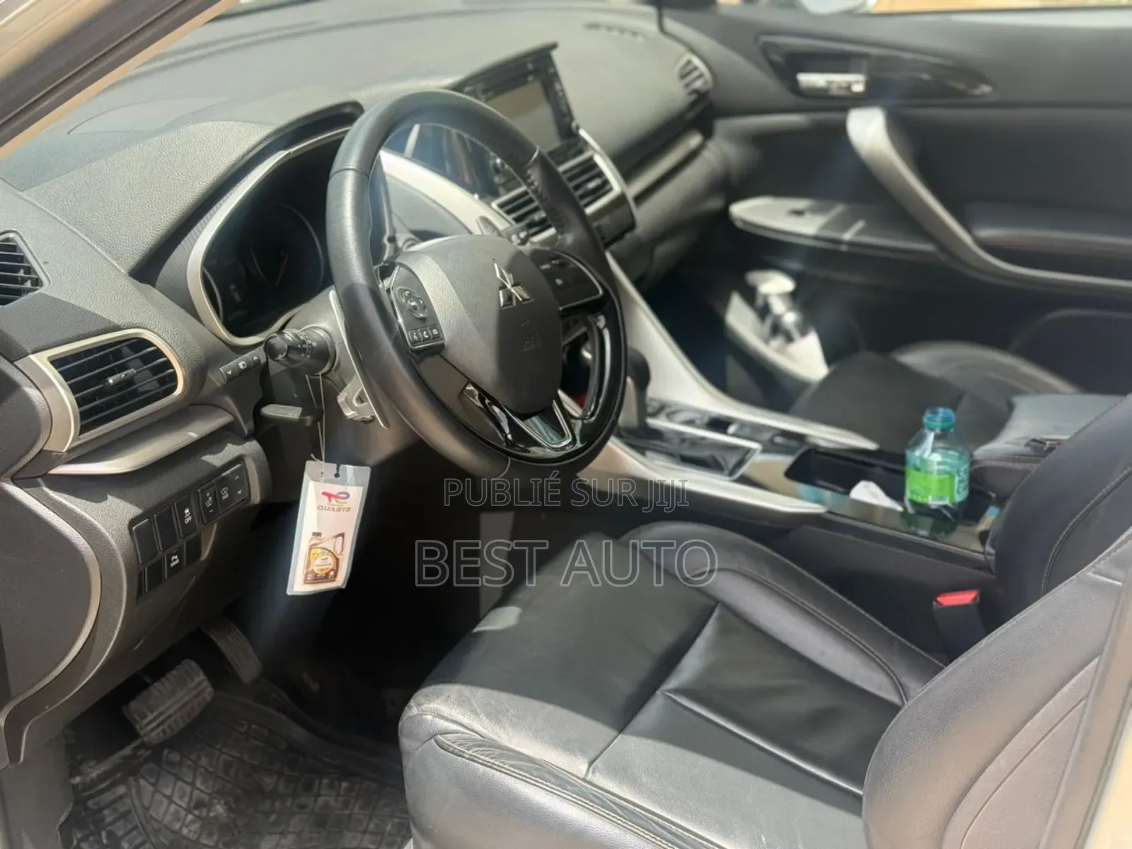 Mitsubishi Eclipse 2022 Gris