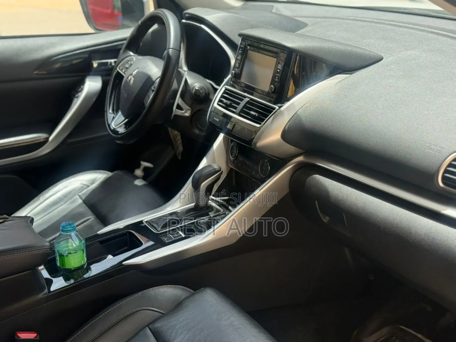 Mitsubishi Eclipse 2022 Gris