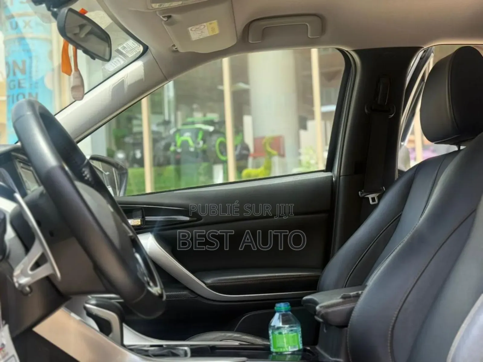 Mitsubishi Eclipse 2022 Gris