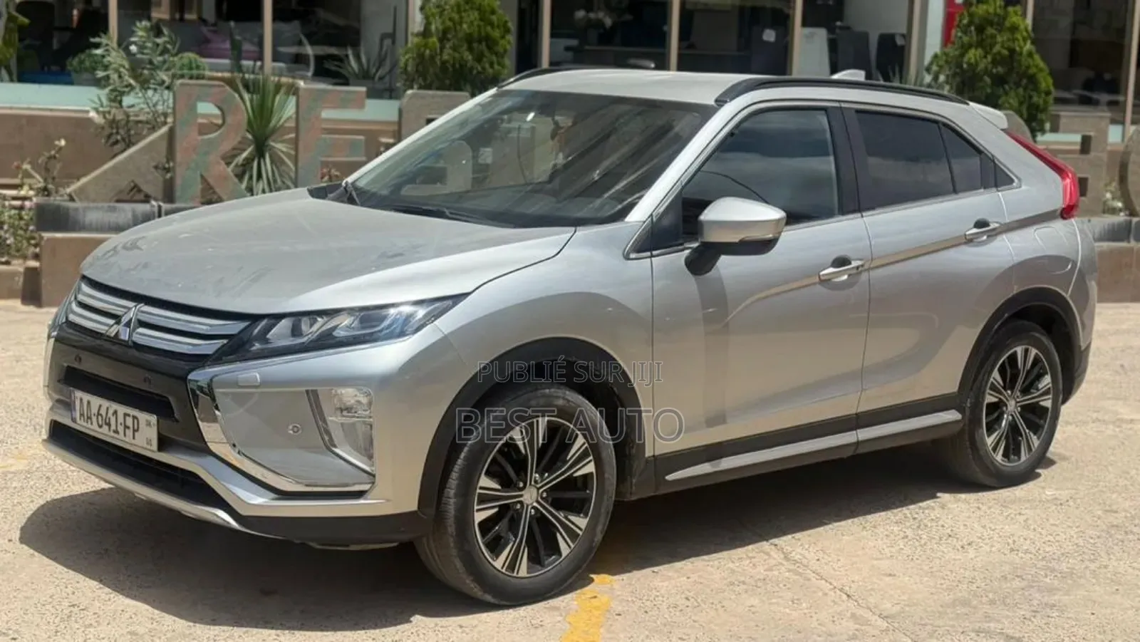 Mitsubishi Eclipse 2022 Gris