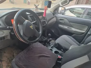 Mitsubishi L200 2018 Blanc