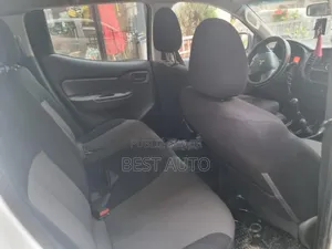 Mitsubishi L200 2018 Blanc