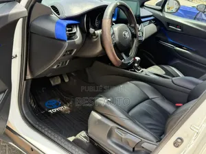 Toyota C-HR 2019 Blanc