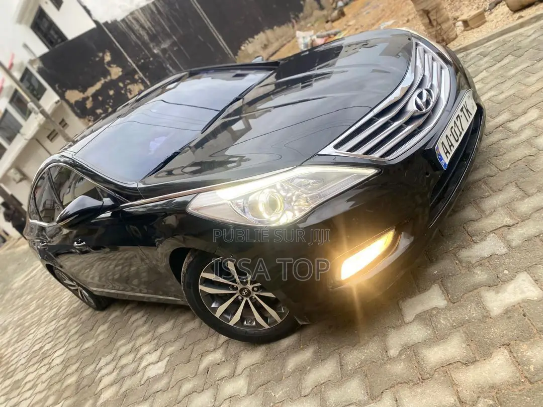 Hyundai Grandeur 2016 Black