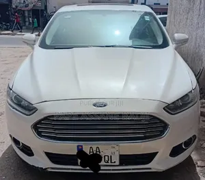 Photo - Location Ford Fusion 2014