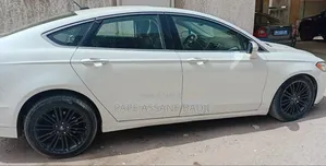 Location Ford Fusion 2014