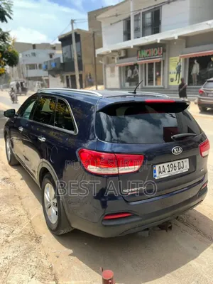 Kia Sorento 4dr SUV 2016 Noir