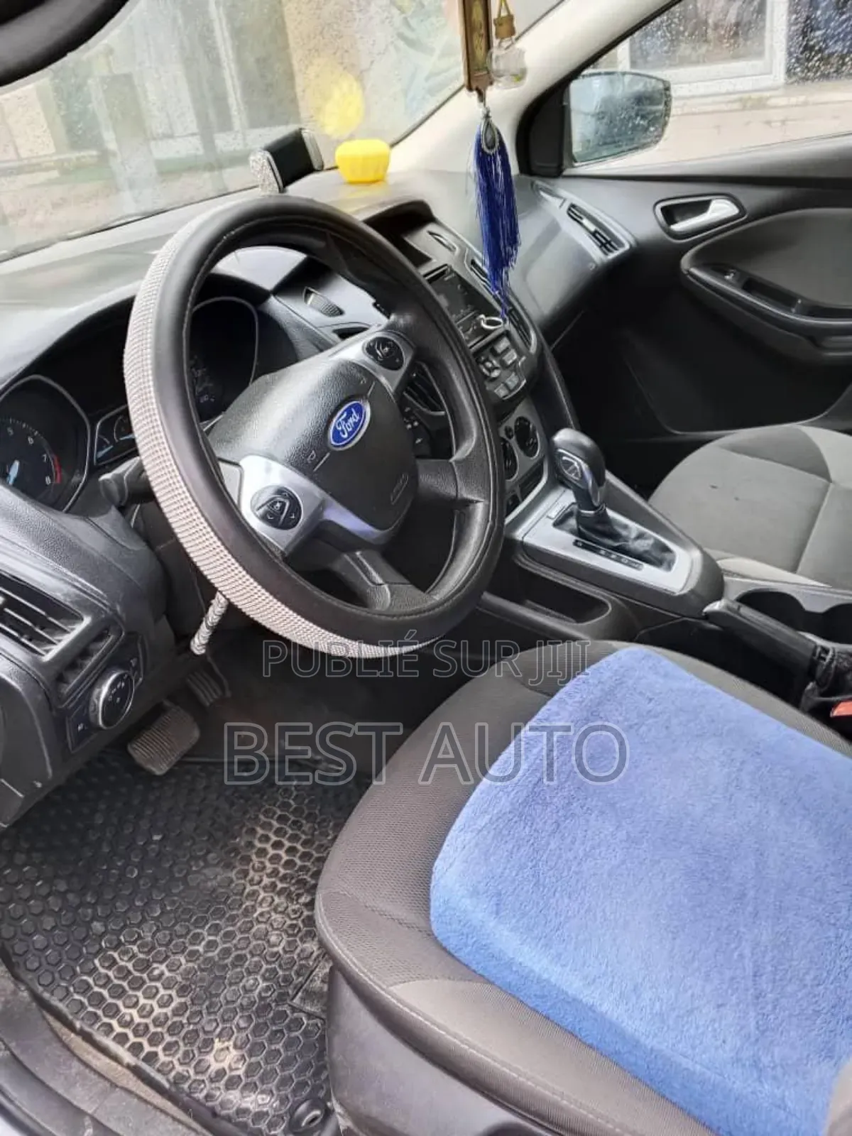 Ford Focus 2012 Gris