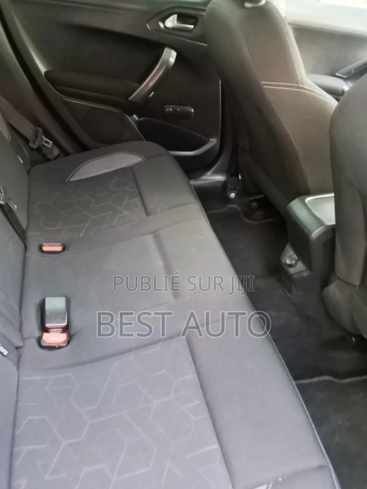 PEUGEOT 2008 2017 Bleu