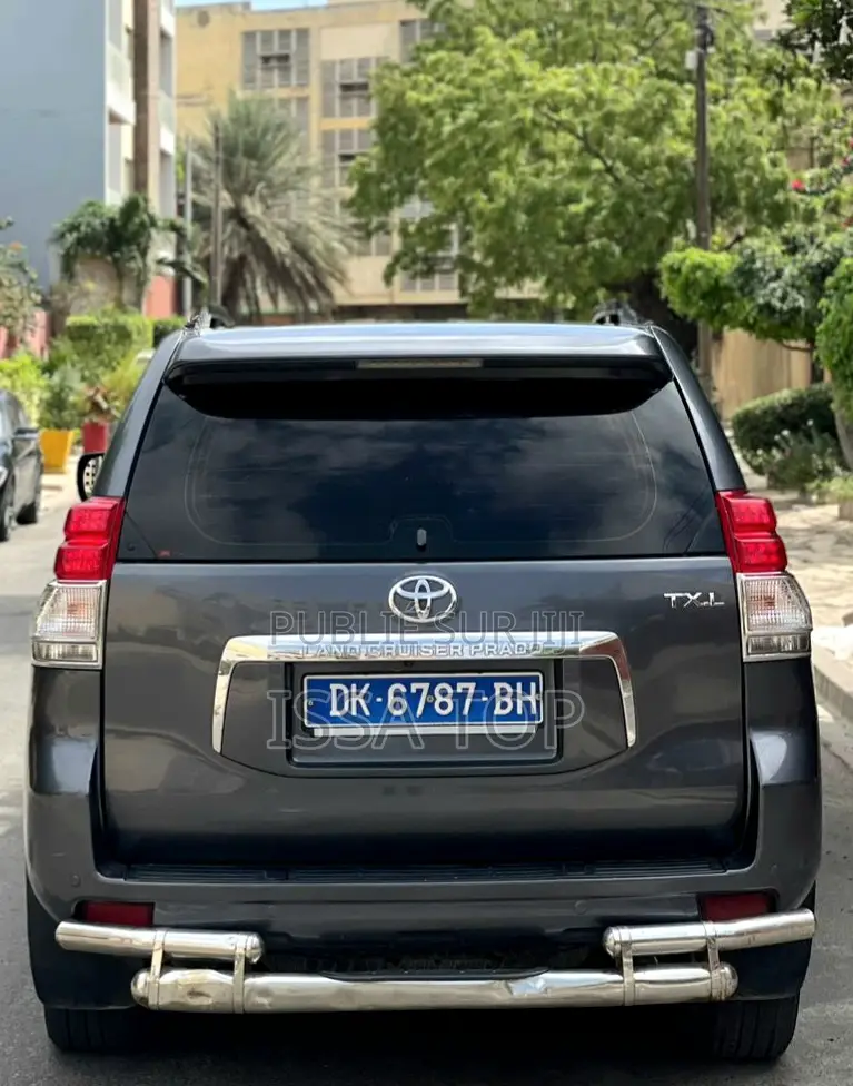 Toyota Land Cruiser Prado 2013 Gris