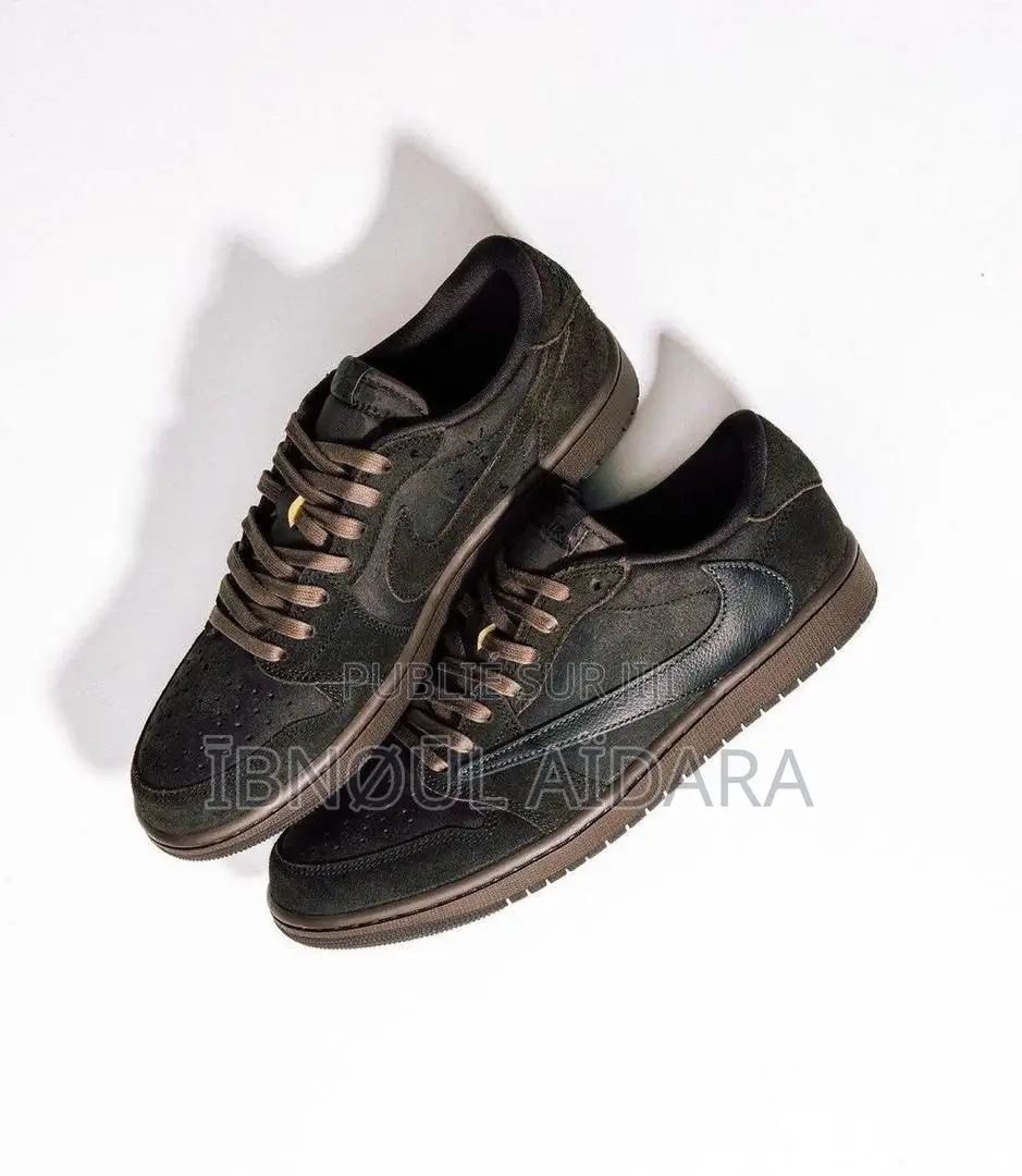  Original Travis Scott Disponible