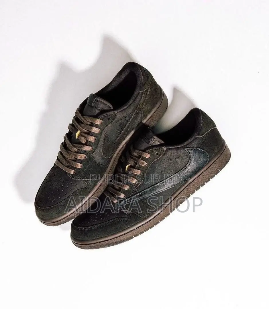  Original Travis Scott Disponible