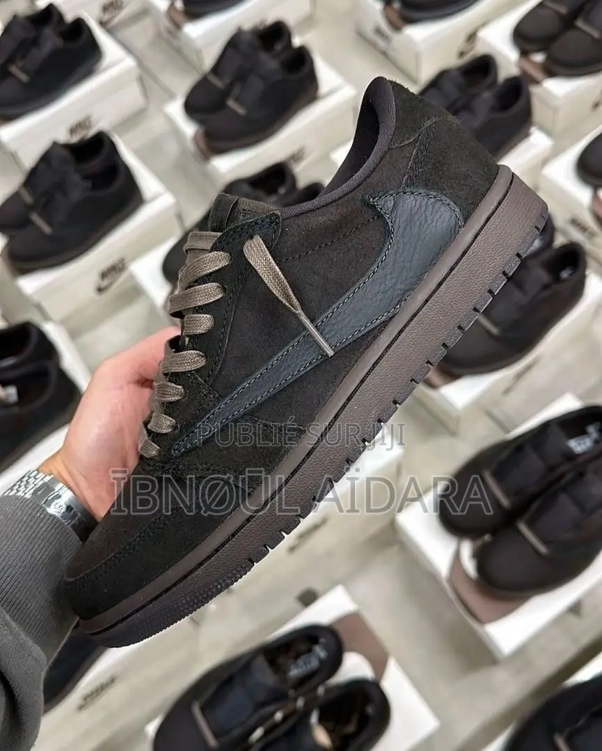  Original Travis Scott Disponible