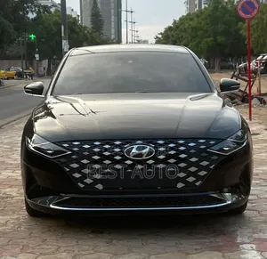 Photo - Hyundai Grandeur 2020 Noir