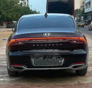 Hyundai Grandeur 2020 Noir