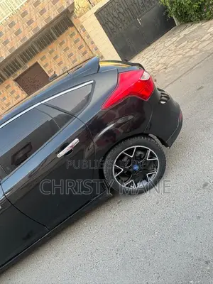 Photo - Ford Focus 2013 Noir