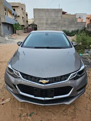 Photo - Chevrolet Cruze 2018 Gris