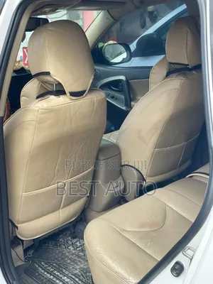 Toyota RAV4 2010 Blanc