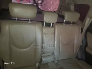 Toyota RAV4 2010 Blanc