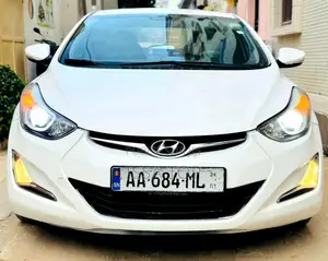 Photo - Hyundai Elantra 2016 Blanc