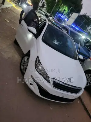 Photo - PEUGEOT 308 2016 Blanc
