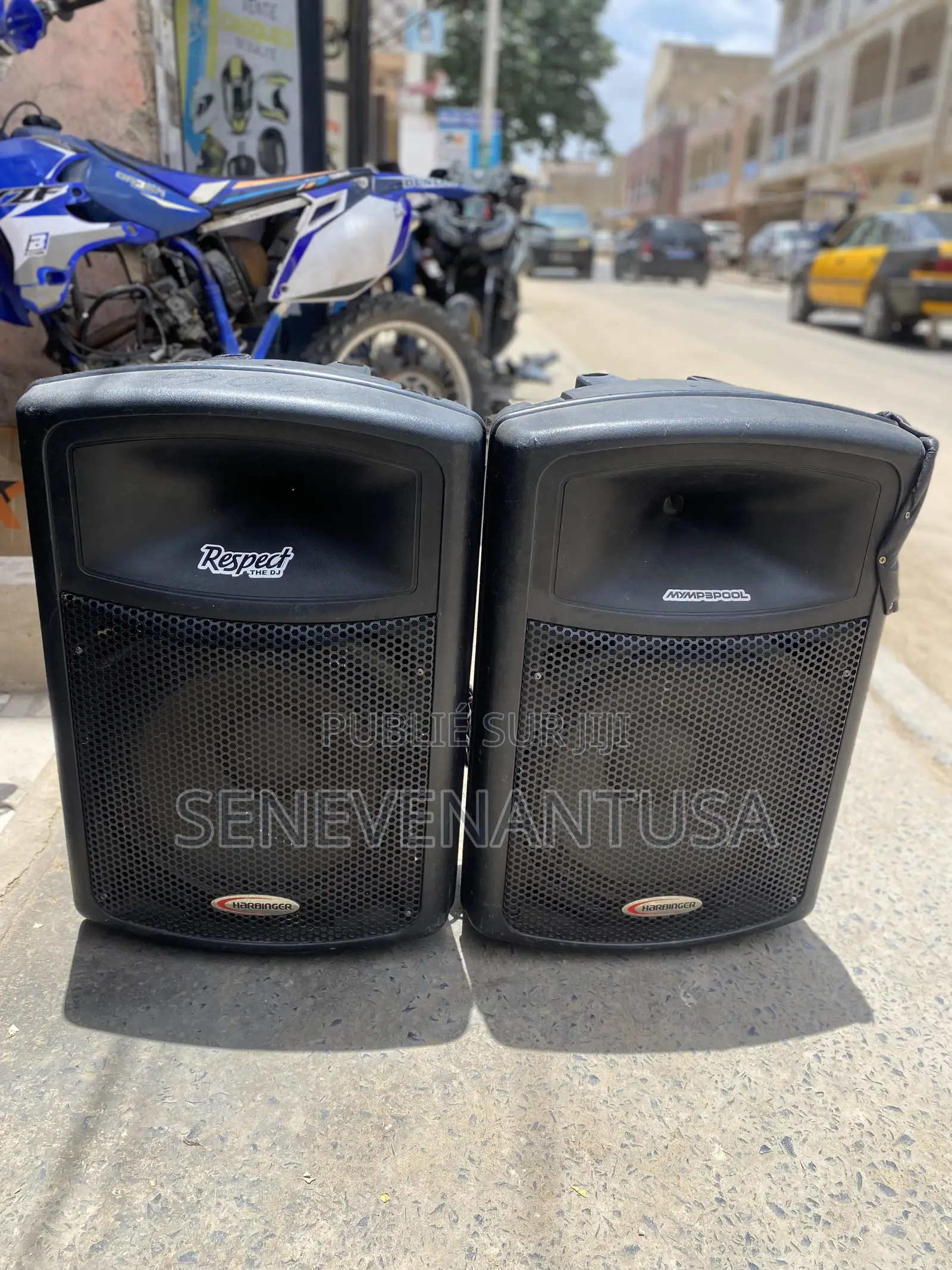 S v U Tl. Adresse:Fadia. Haut Parleur