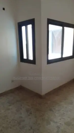 2chbre Appartement dans Eig, Thiaroye à Louer