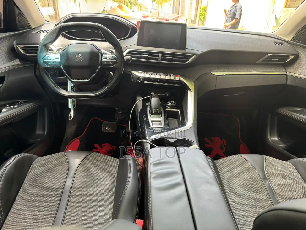 PEUGEOT 3008 2018 Gris